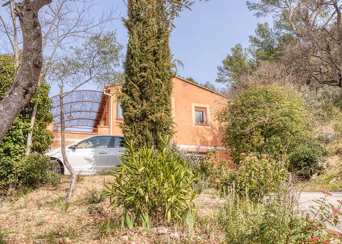 La Maison Du Chapelier